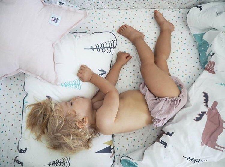 In_the_woods_bedding_lifestyle_03