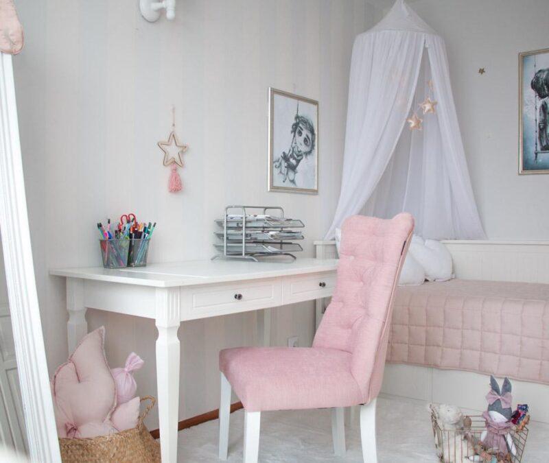 Ines_desk_02