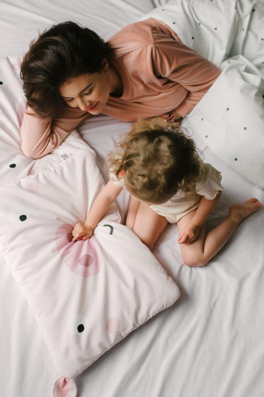 Piggy_bedding_lifestyle_01