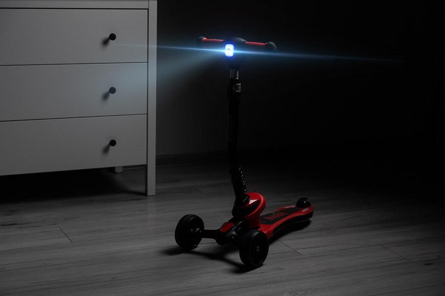 hugo_red_wpokoiku_12